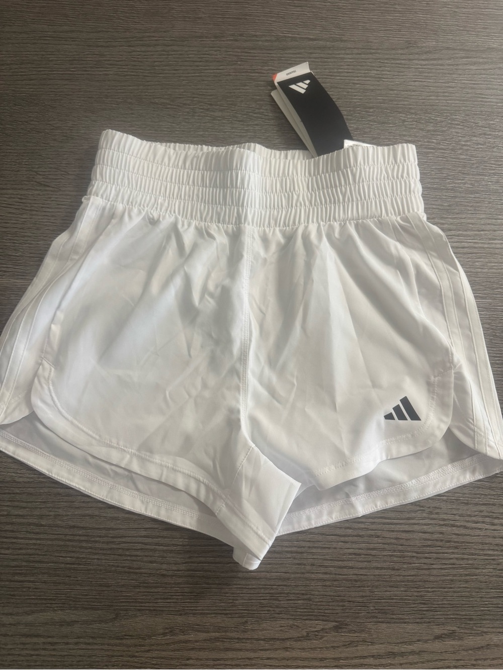Adidas Women’s Pacer Woven Shorts High Rise 3” Inseam Size XS white